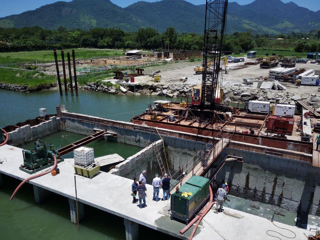 Concrete lock chamber on the access canal to the Portobello Resort & Safari Hotel
