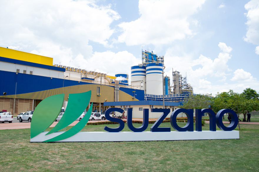 Suzano Paper and Pulp company sign